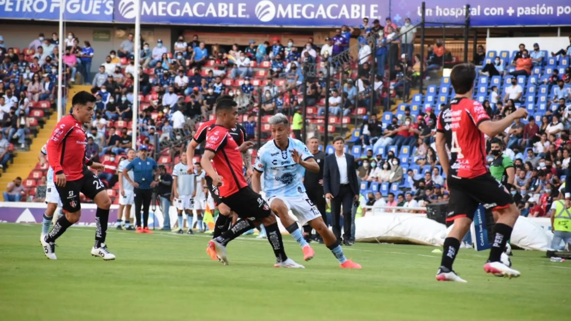 Gallos vs Atlas